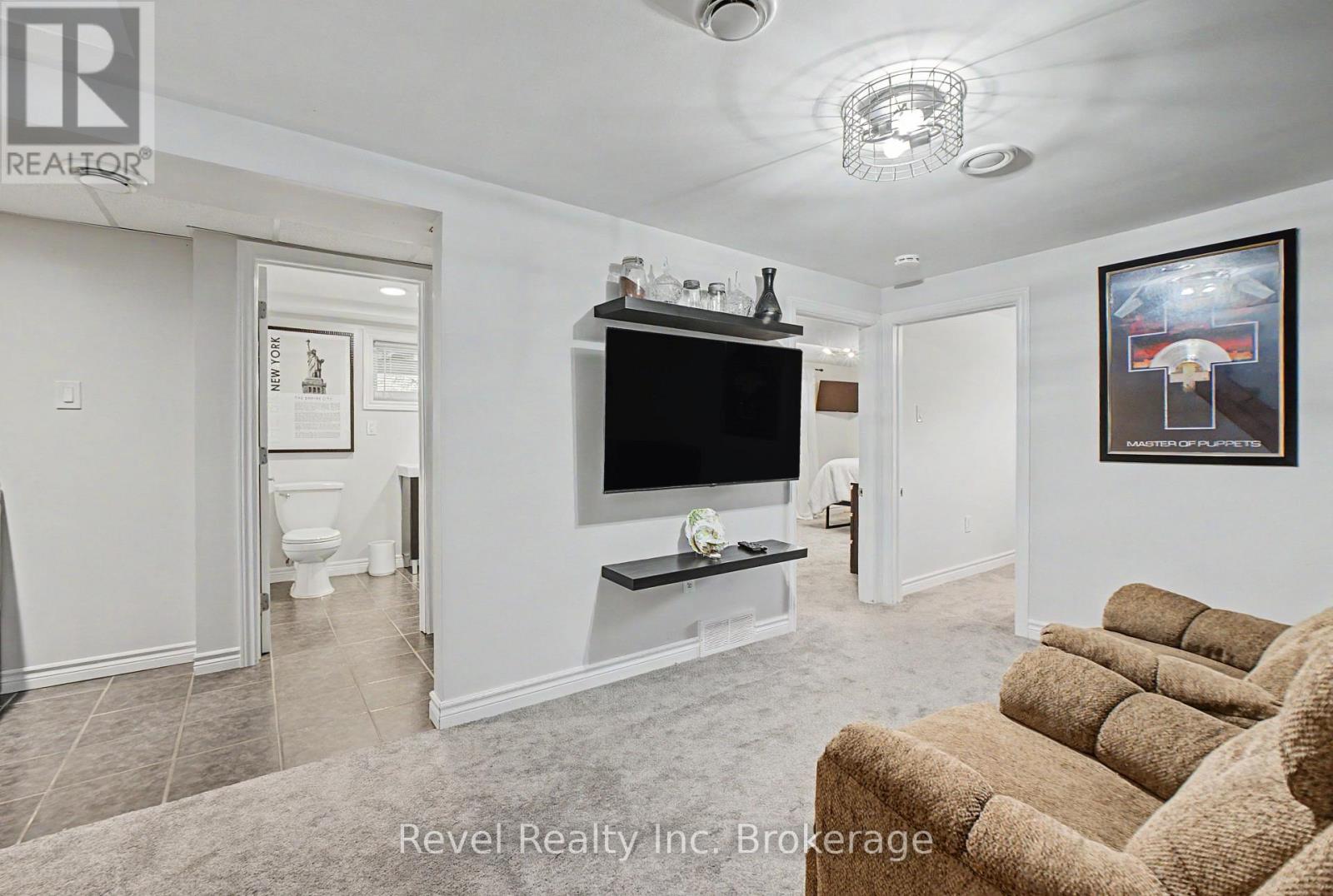 204 Delaware Avenue Property Photo 24
