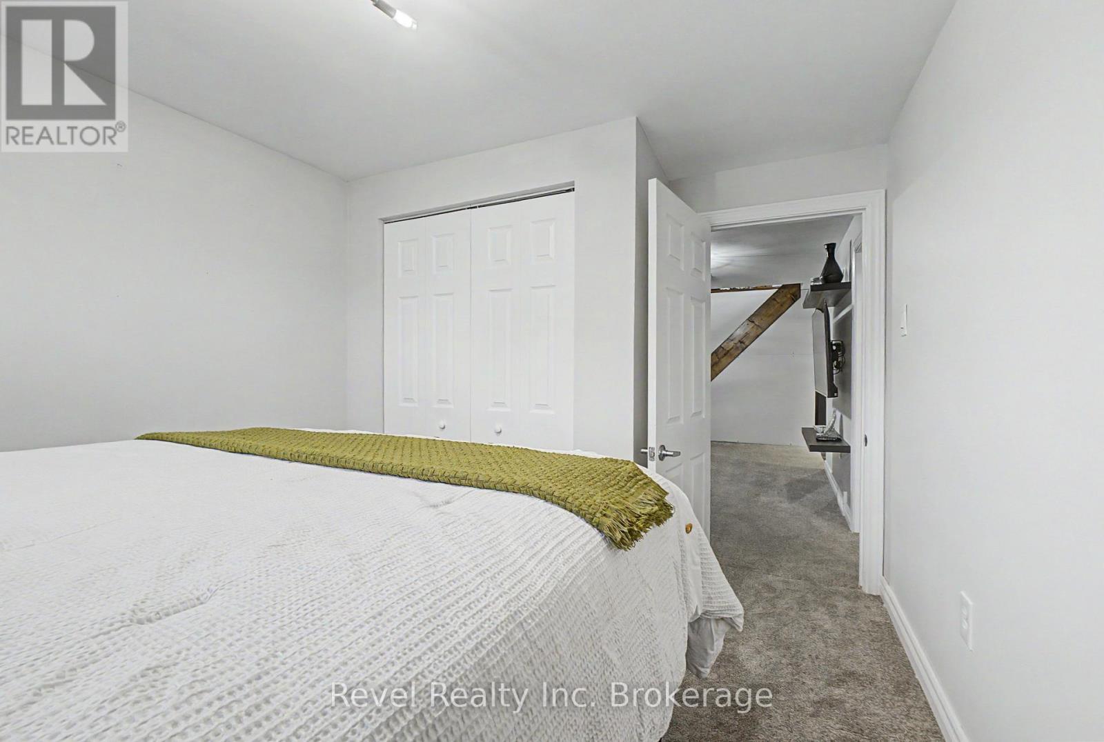 204 Delaware Avenue Property Photo 31