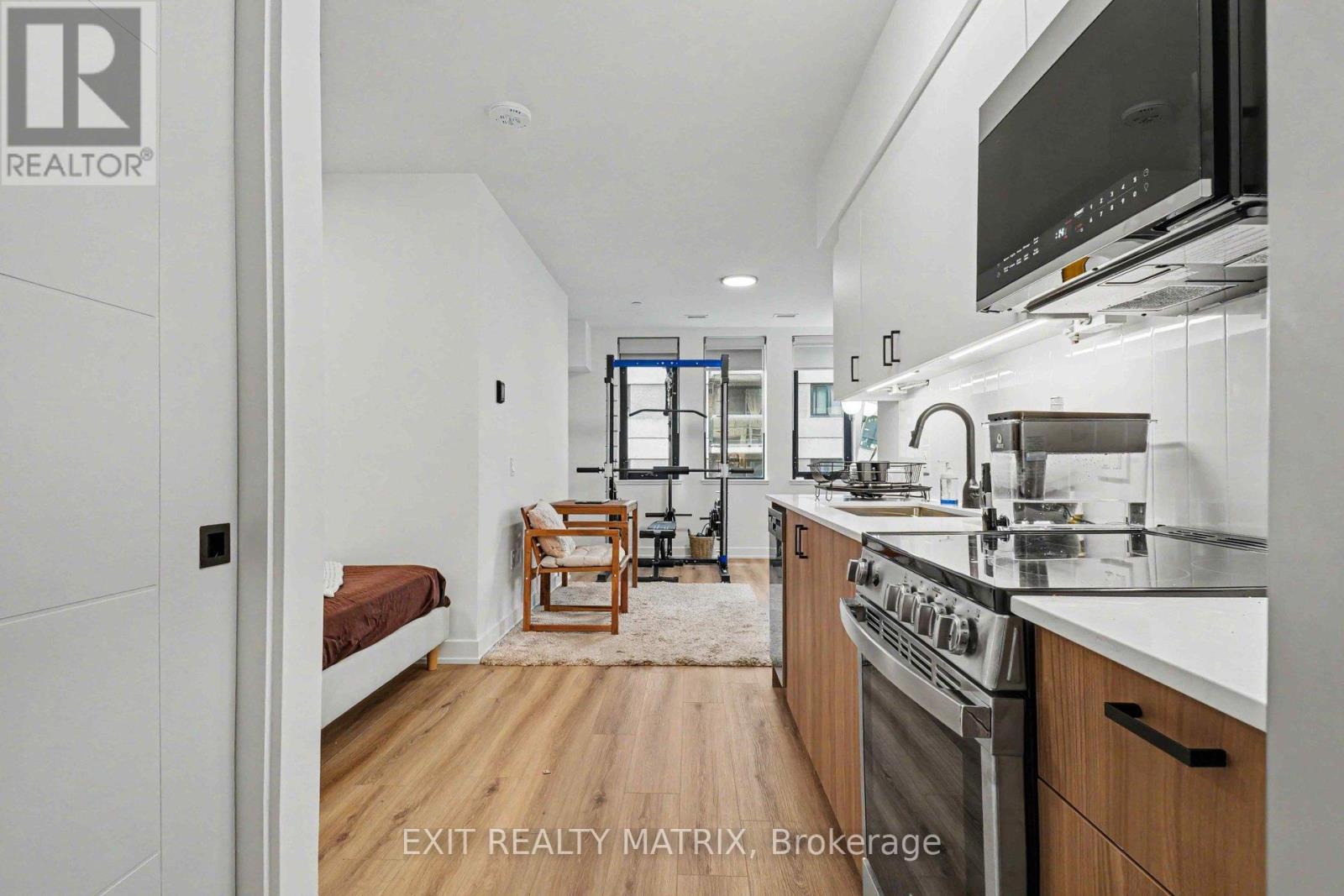 1109 - 360 Laurier Avenue Property Photo 4