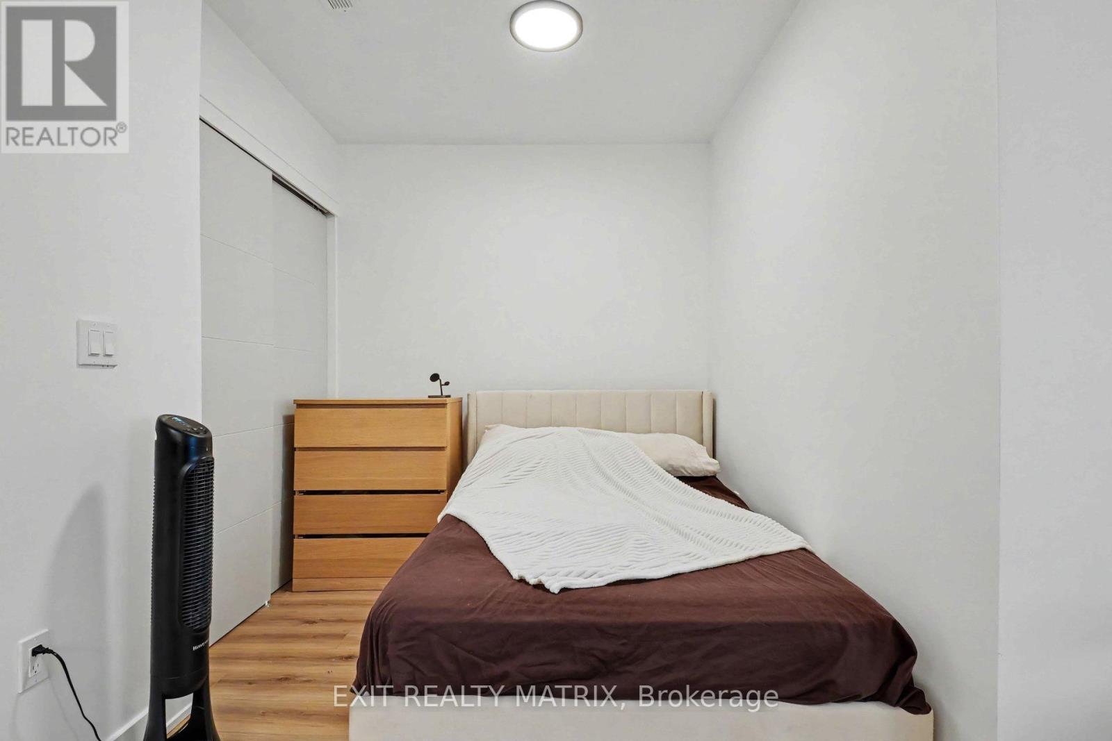 1109 - 360 Laurier Avenue Property Photo 10