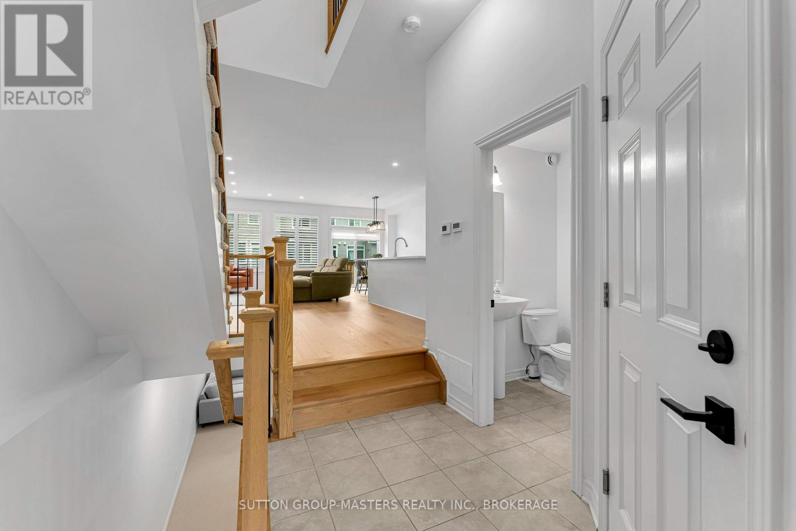 1283 Delancey Drive Property Photo 4