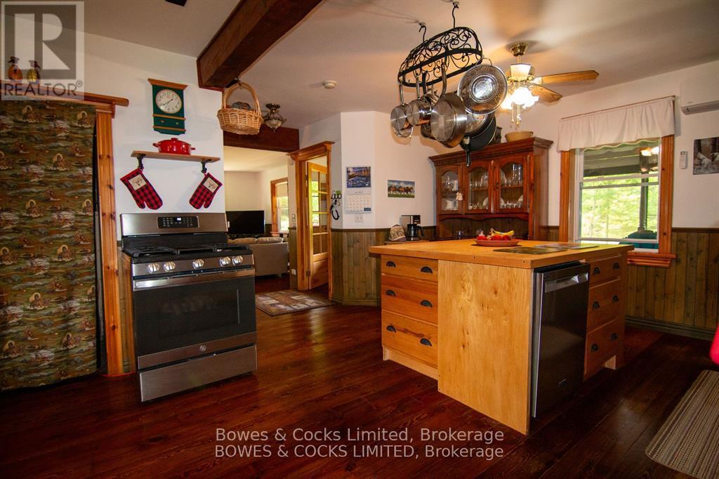 72 Jones Road Property Photo 6