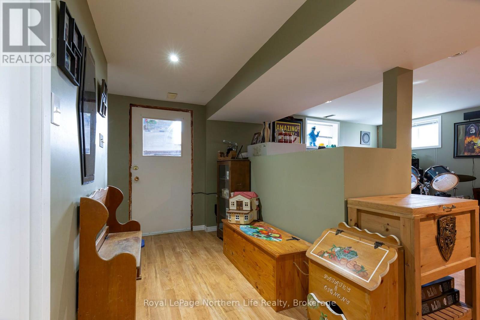 324 Main Street Property Photo 30