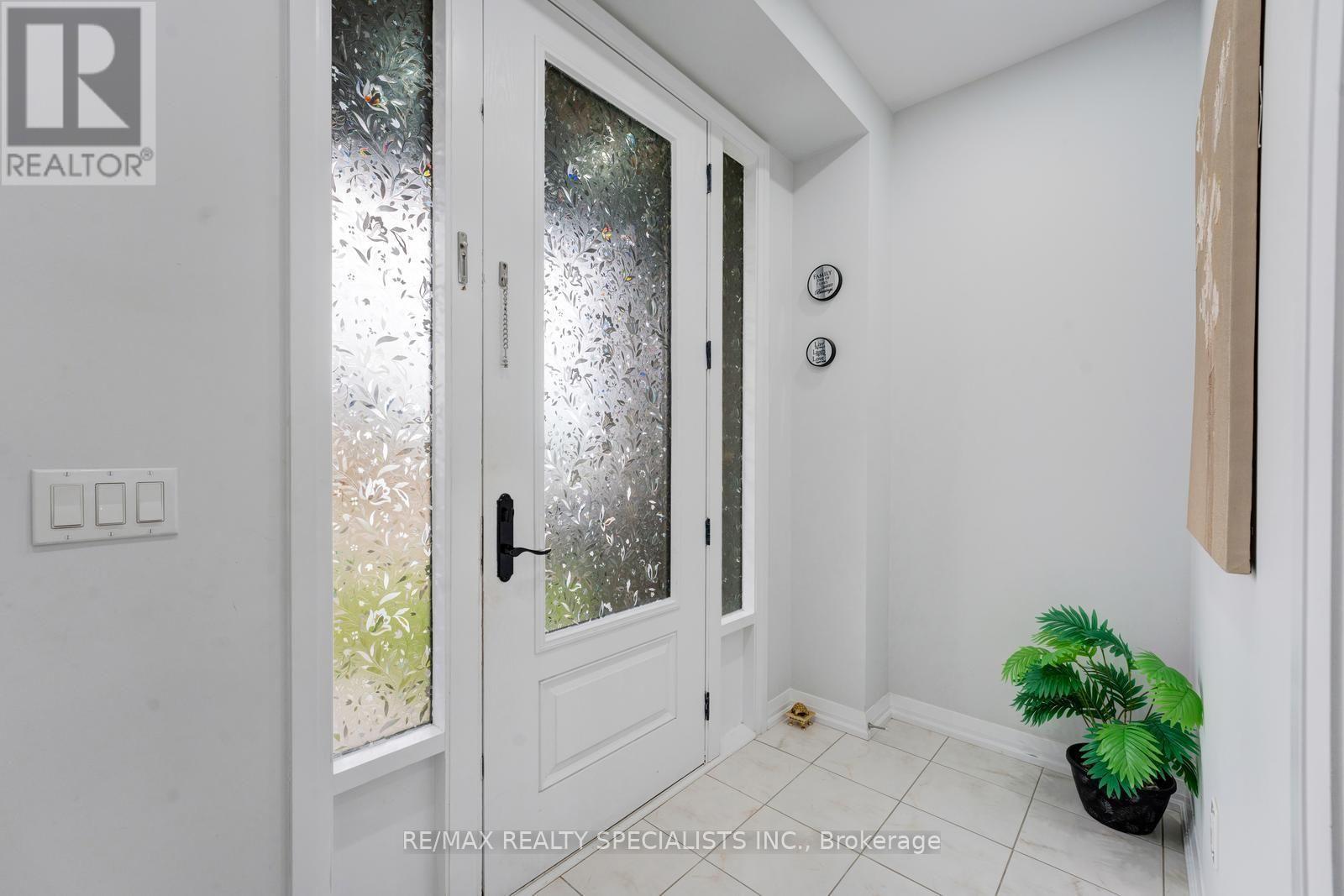 908 Sobeski Avenue Property Photo 7