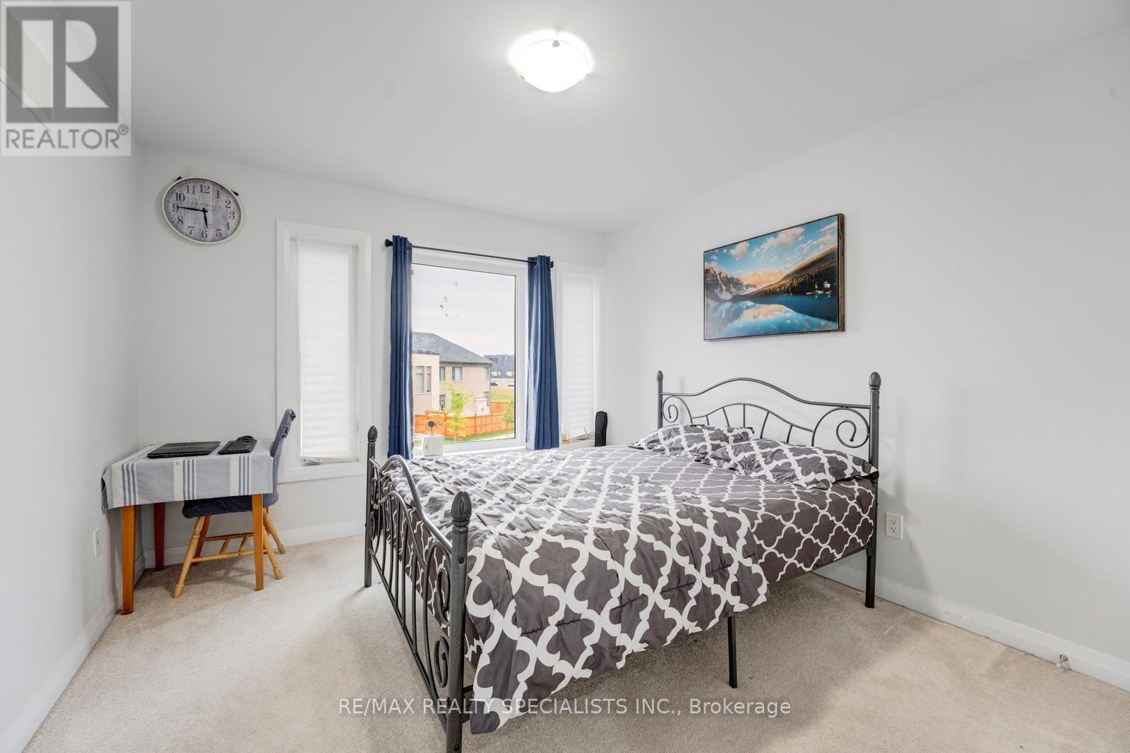 908 Sobeski Avenue Property Photo 32