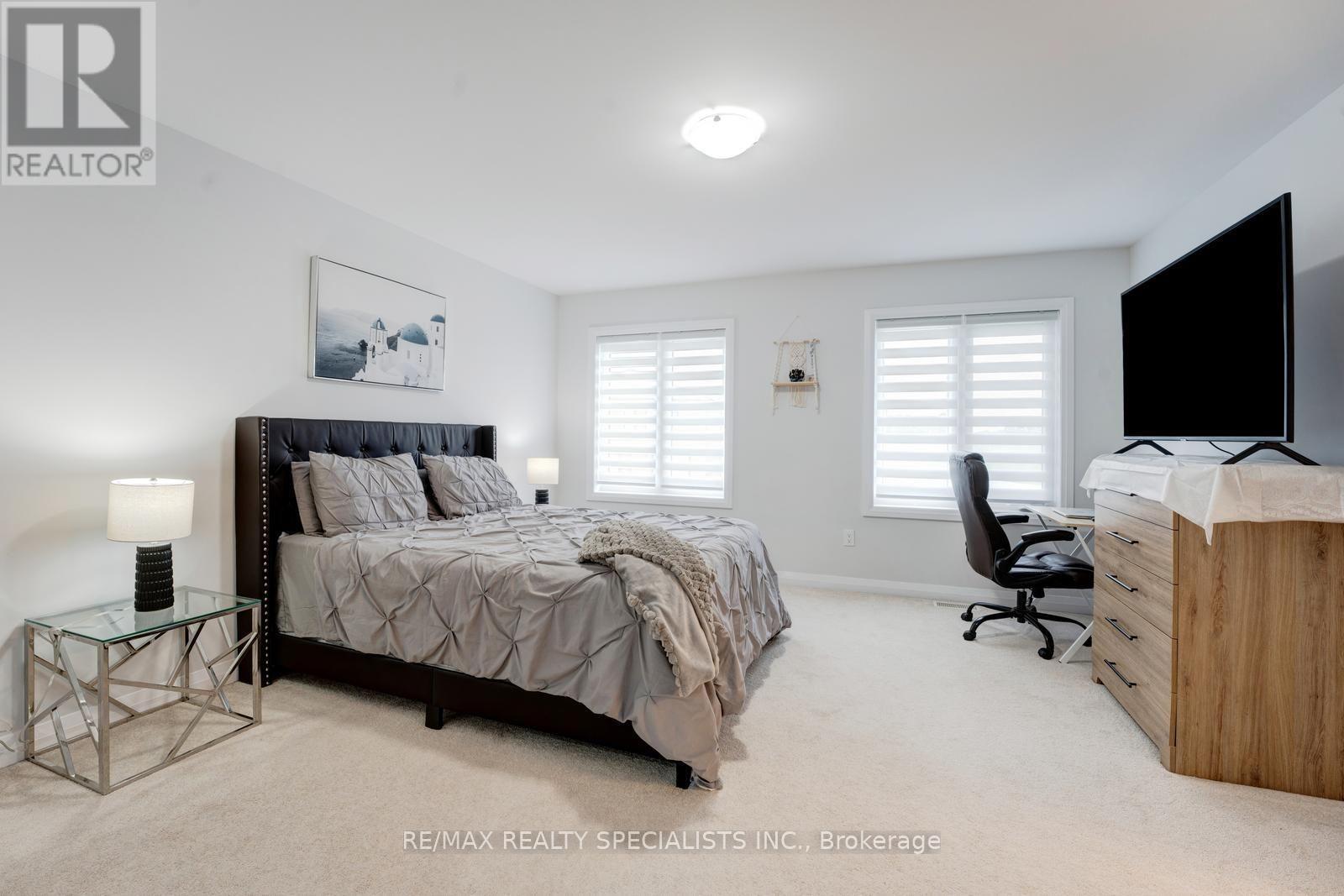 908 Sobeski Avenue Property Photo 39