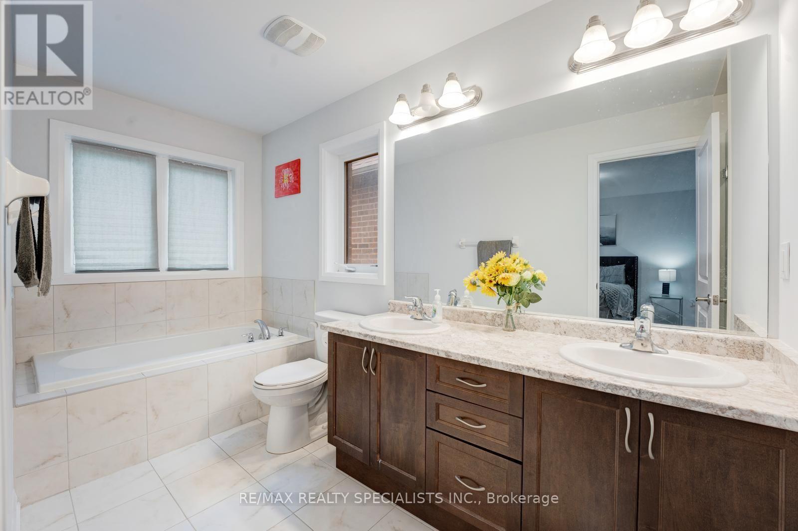 908 Sobeski Avenue Property Photo 42