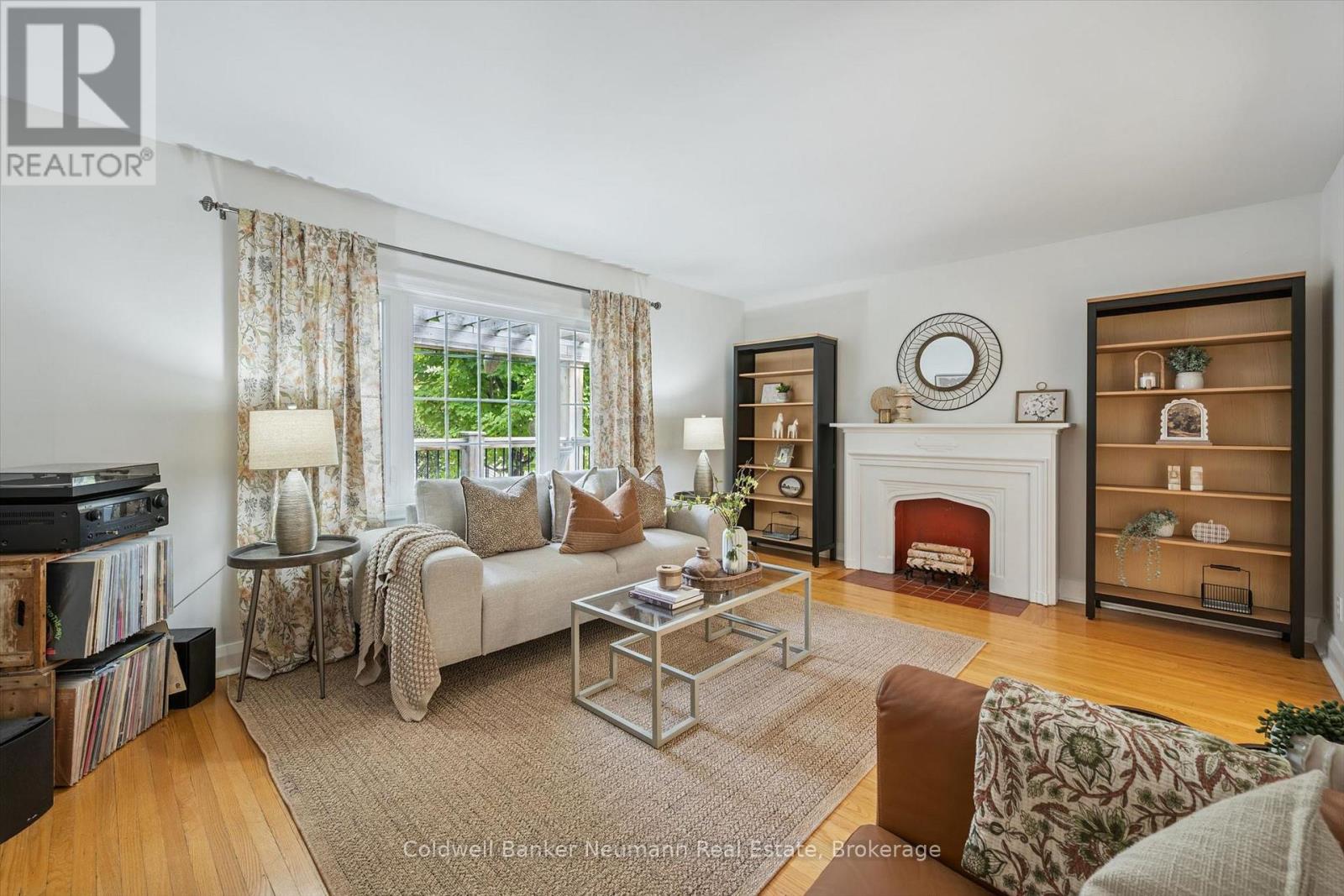 68 Albert Street Property Photo 2