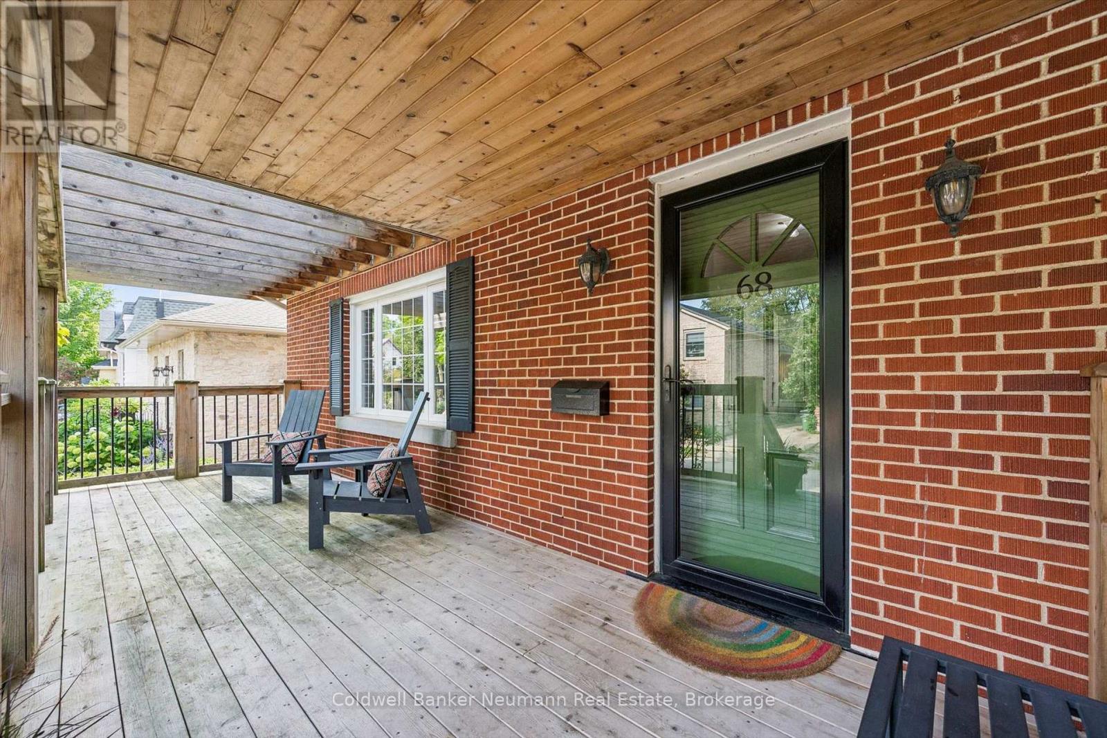 68 Albert Street Property Photo 5