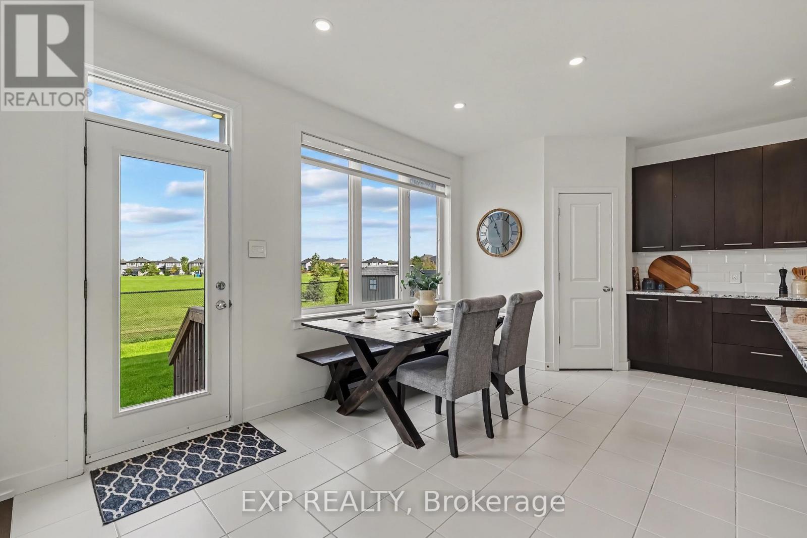 362 Gloaming Crescent Property Photo 17