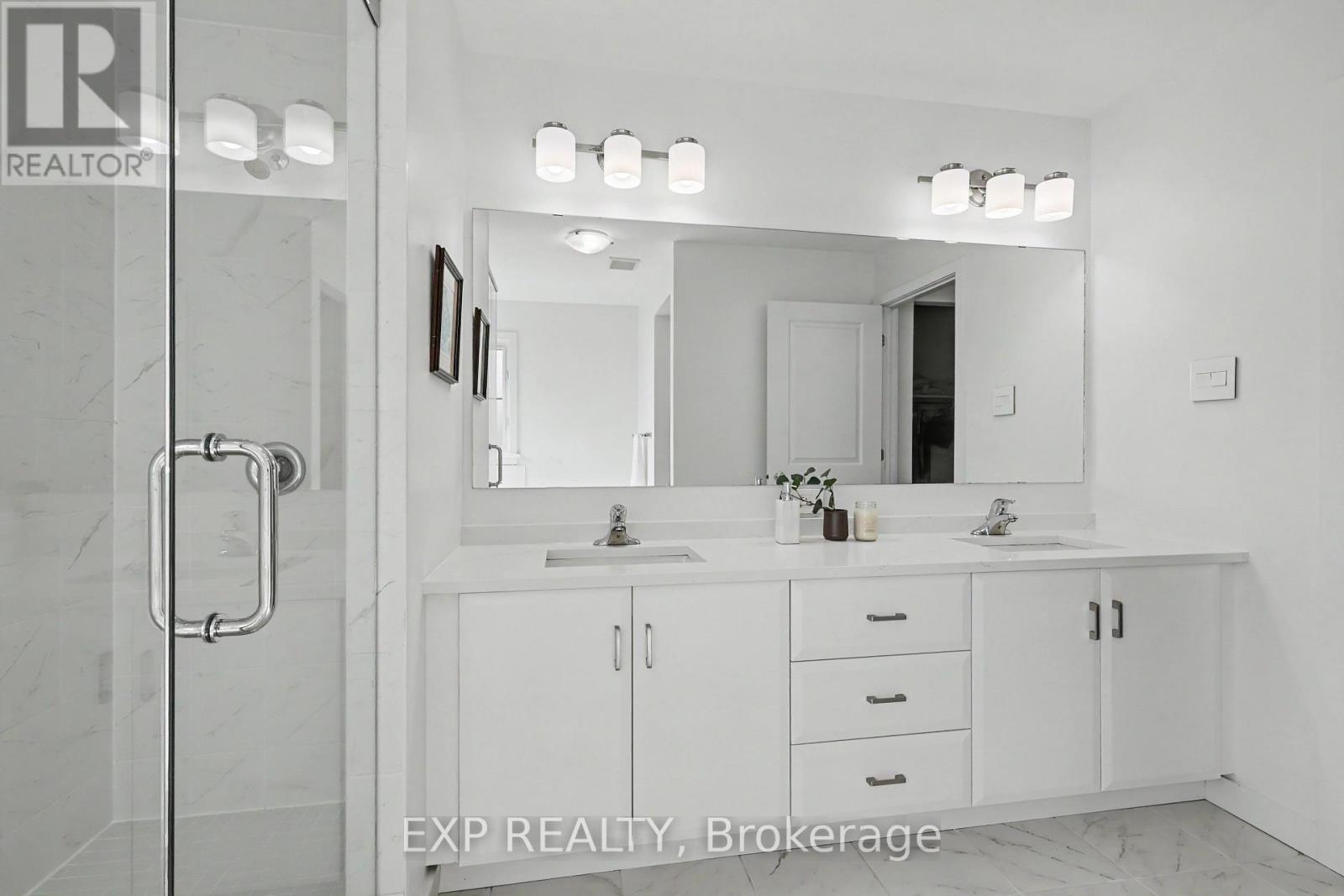 362 Gloaming Crescent Property Photo 33