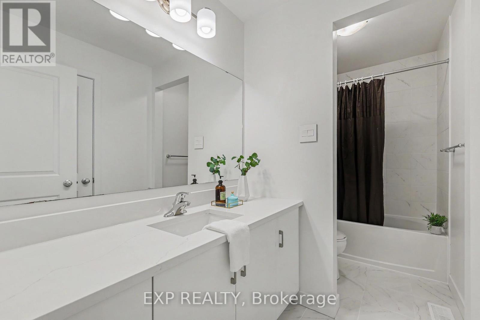 362 Gloaming Crescent Property Photo 37