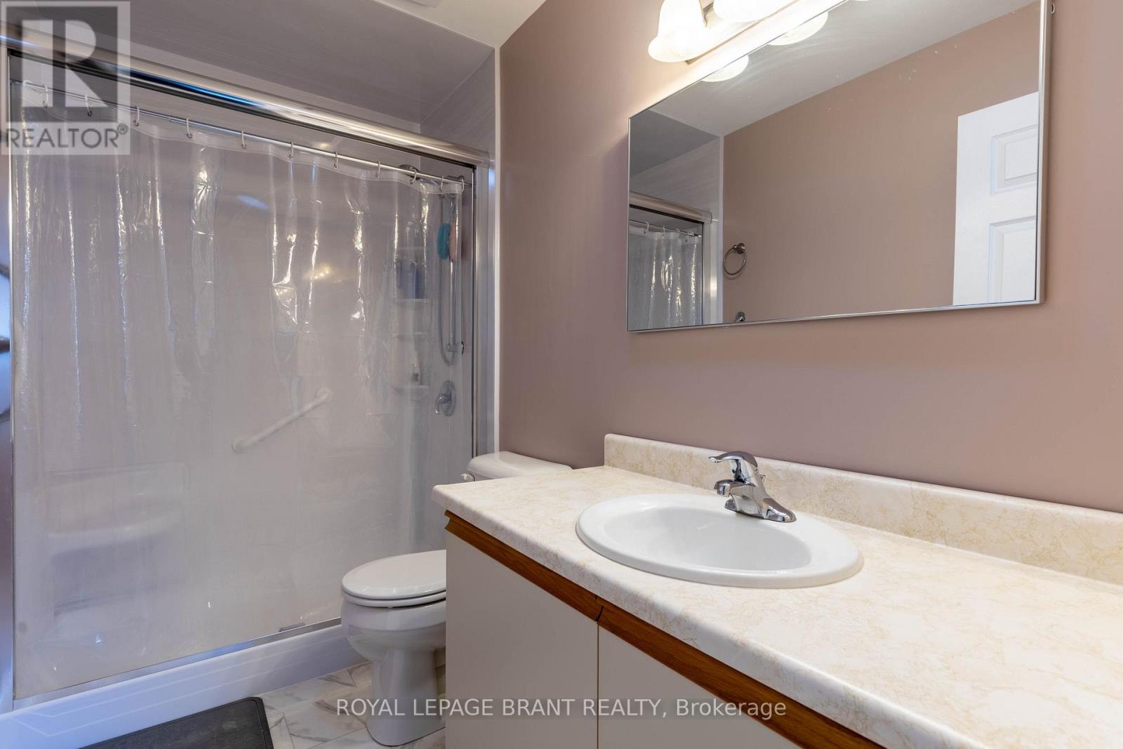 12 Hawkins Crescent Property Photo 17