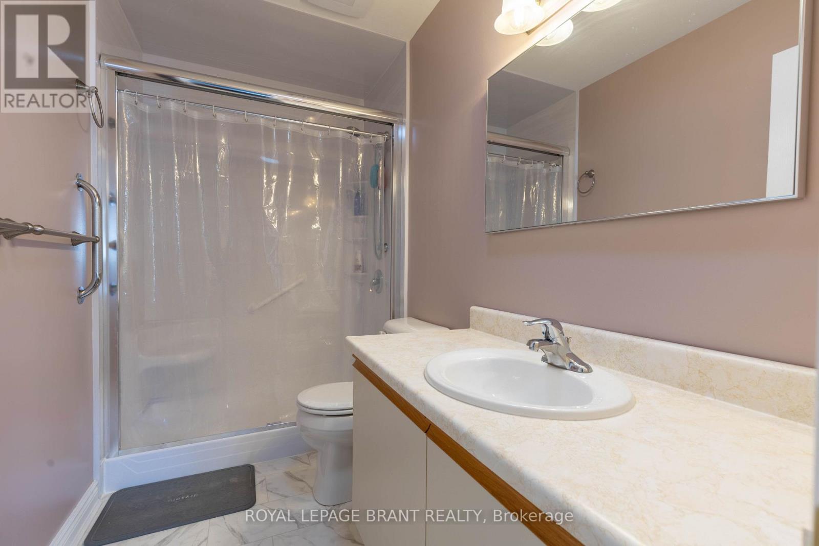 12 Hawkins Crescent Property Photo 19