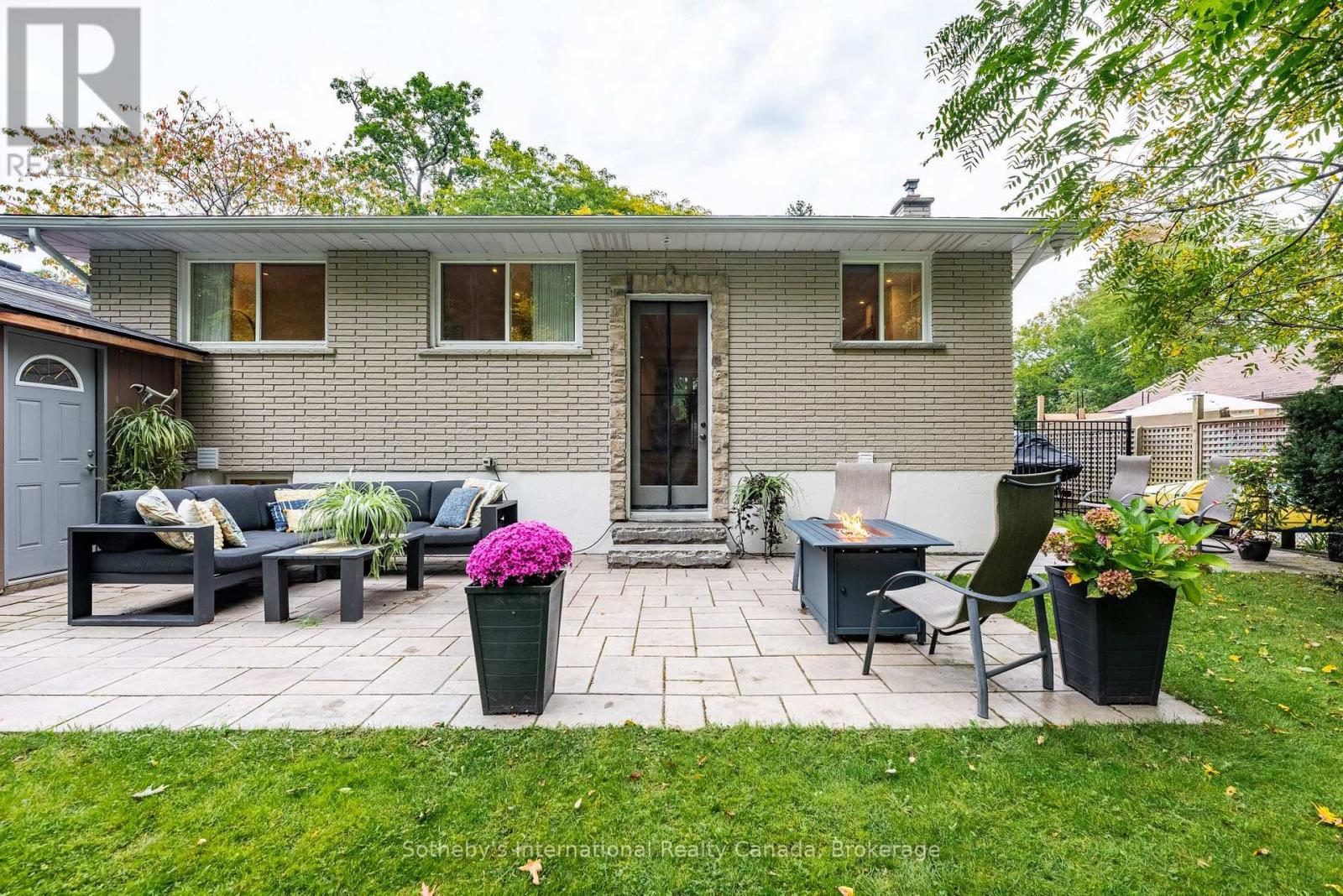 56 Shakespeare Avenue Property Photo 32