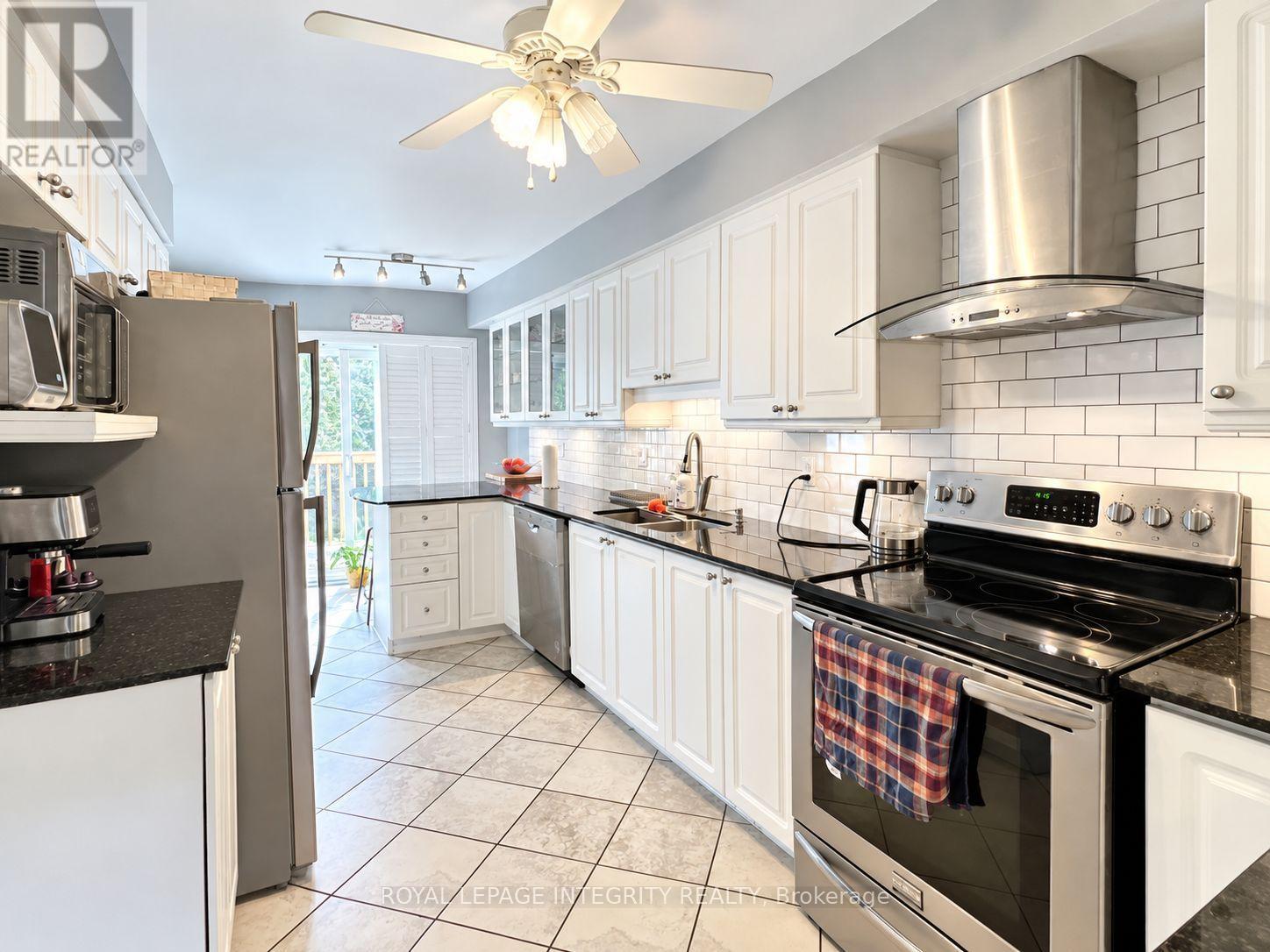 38 Redpath Drive Property Photo 8