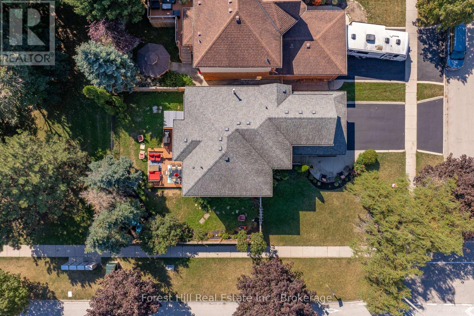 65 Heathfield Crescent Property Photo 3