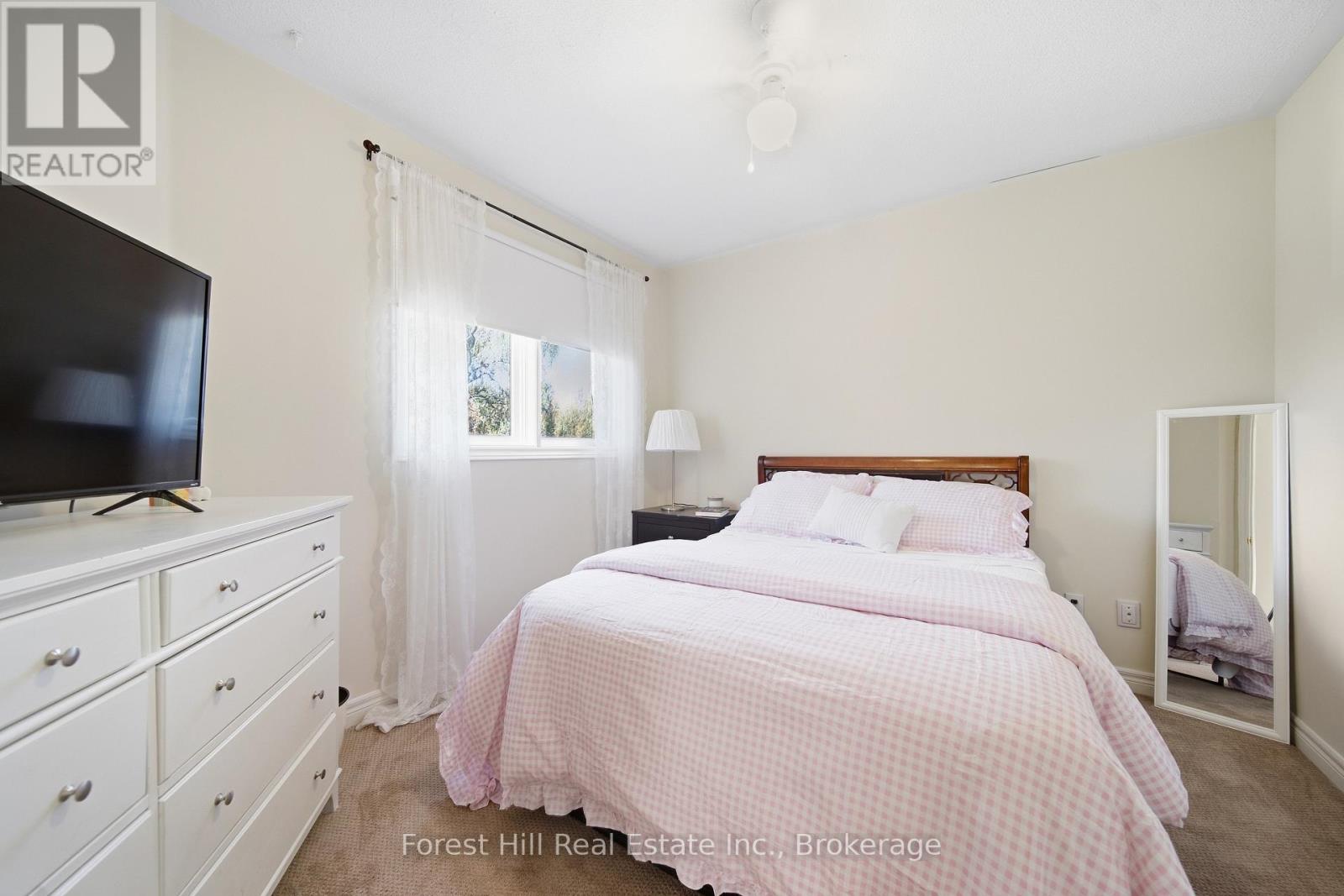 65 Heathfield Crescent Property Photo 25