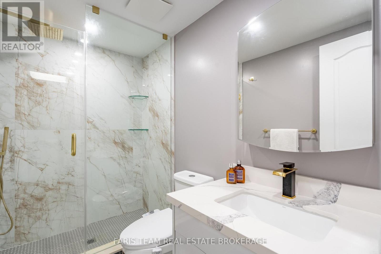 6 Spring Lane Property Photo 19