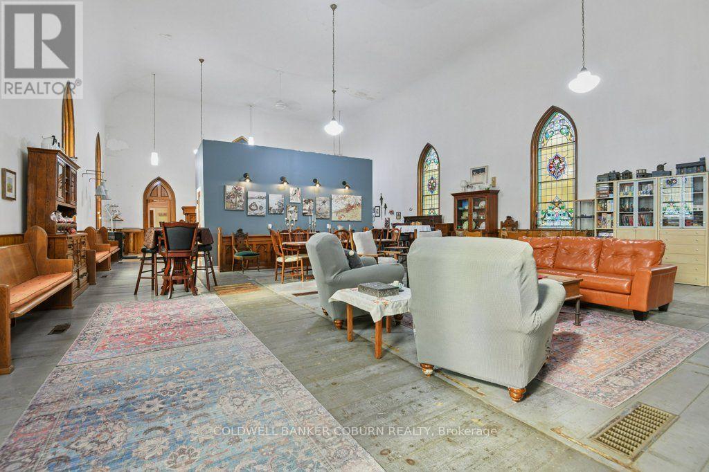 22 First Street Property Photo 8