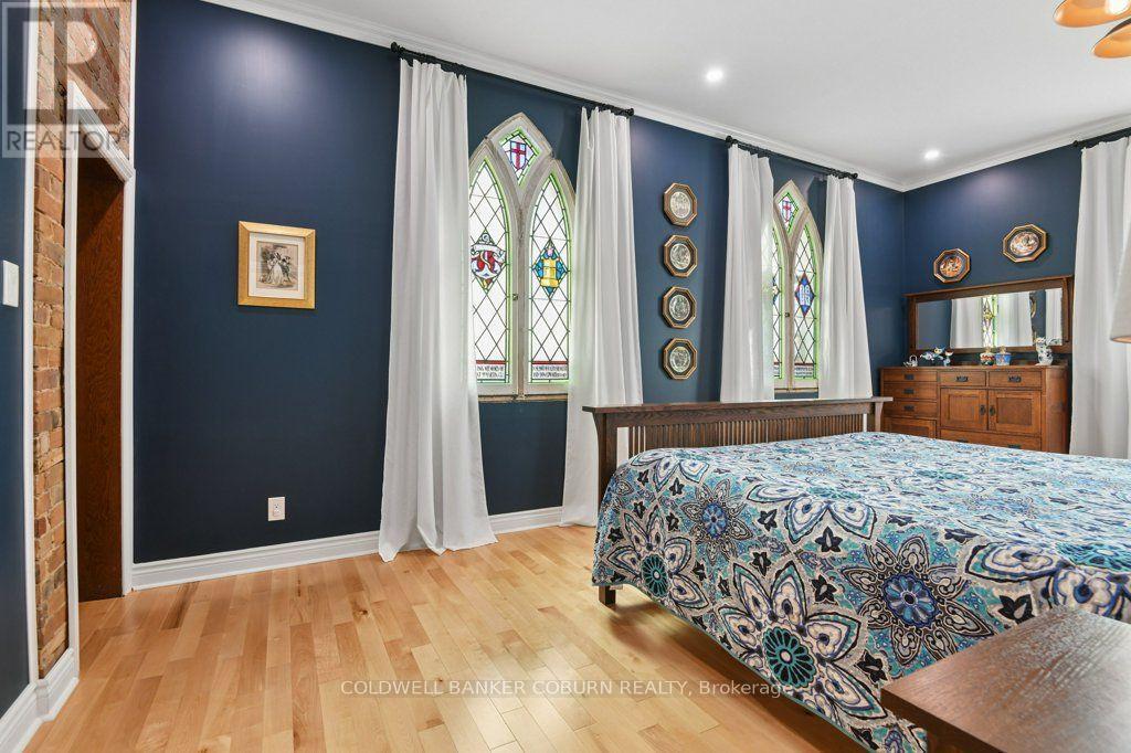 22 First Street Property Photo 23