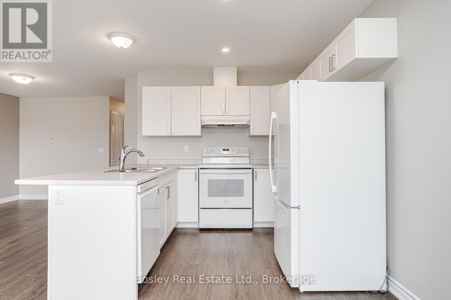 11 Tolman Street Property Photo 17