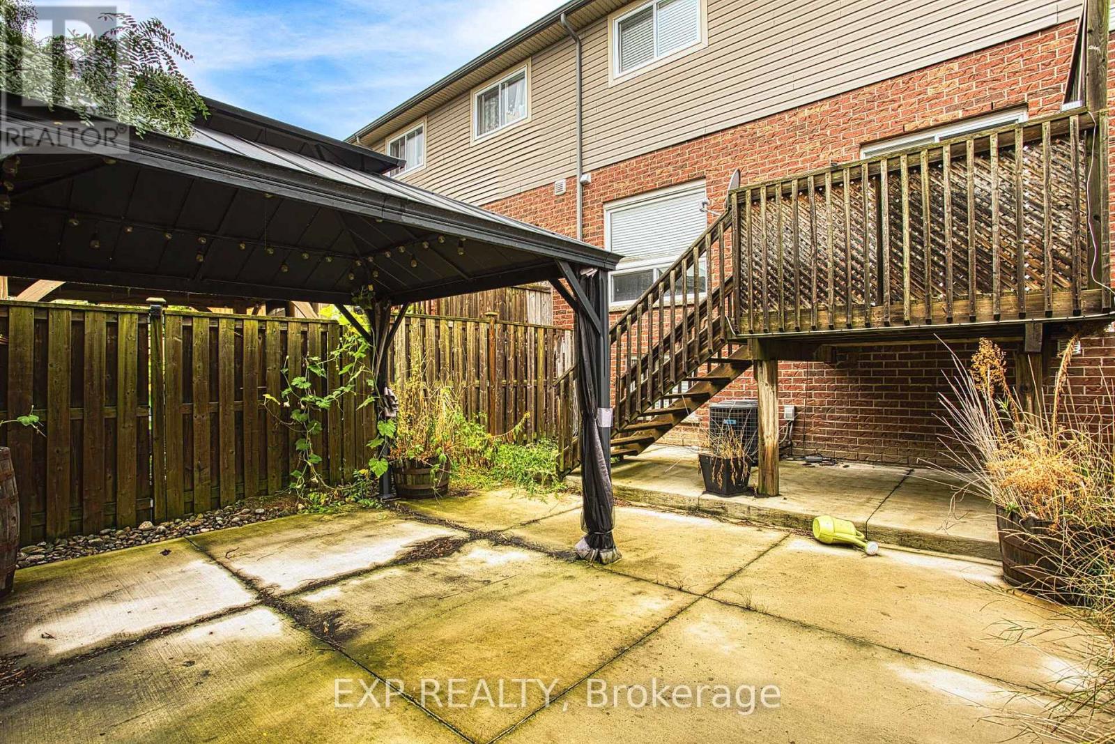 Main - 52 Dartmouth Gate Property Photo 24