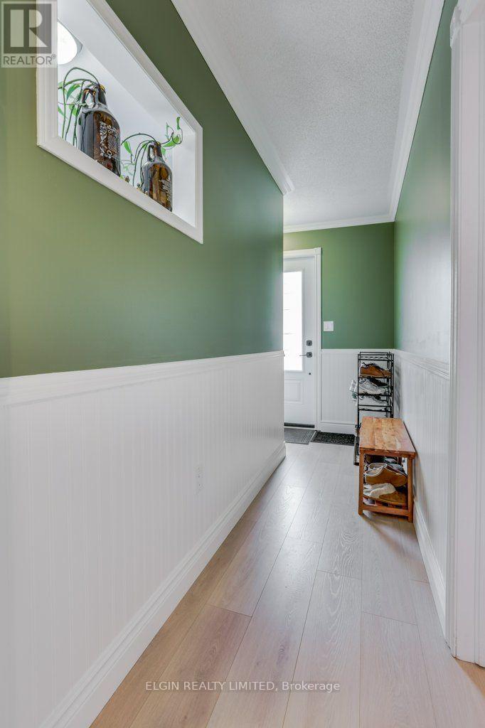27 Carrie Crescent Property Photo 5