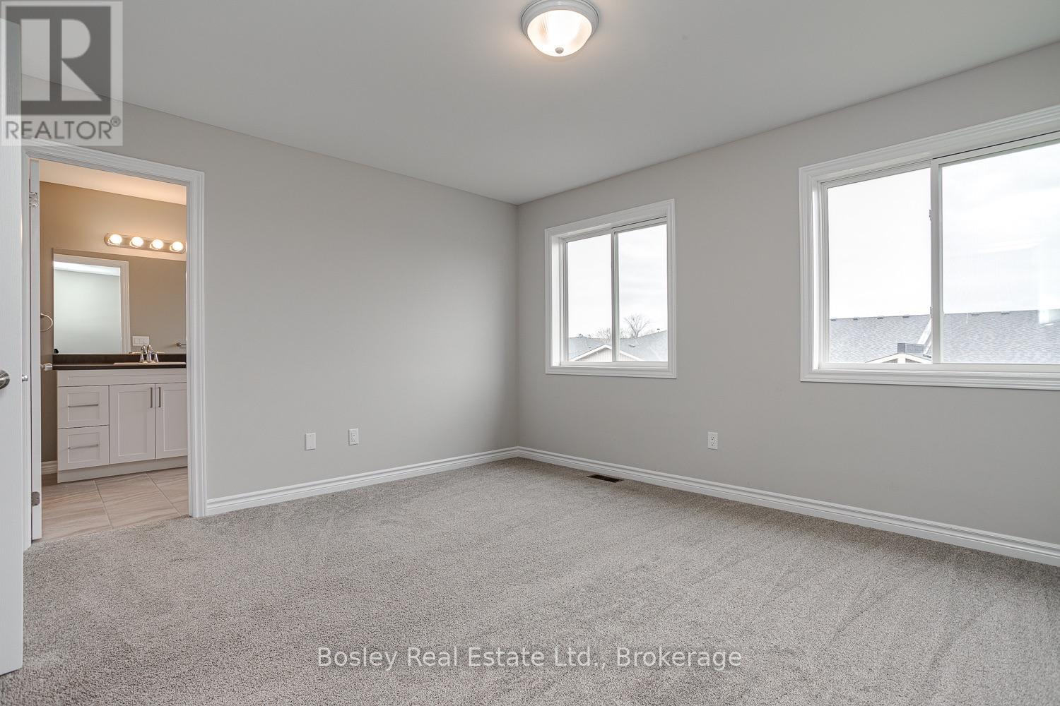 13 Tolman Street Property Photo 26