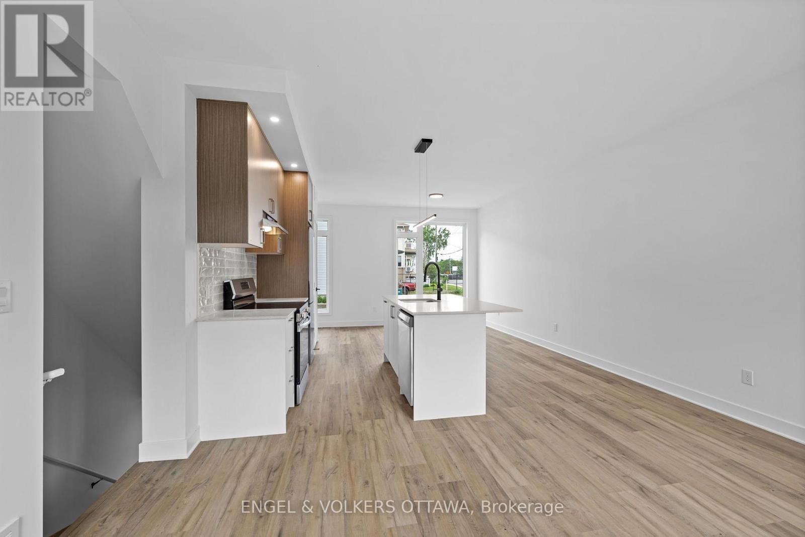 D - 1258 Marenger Street Property Photo 10