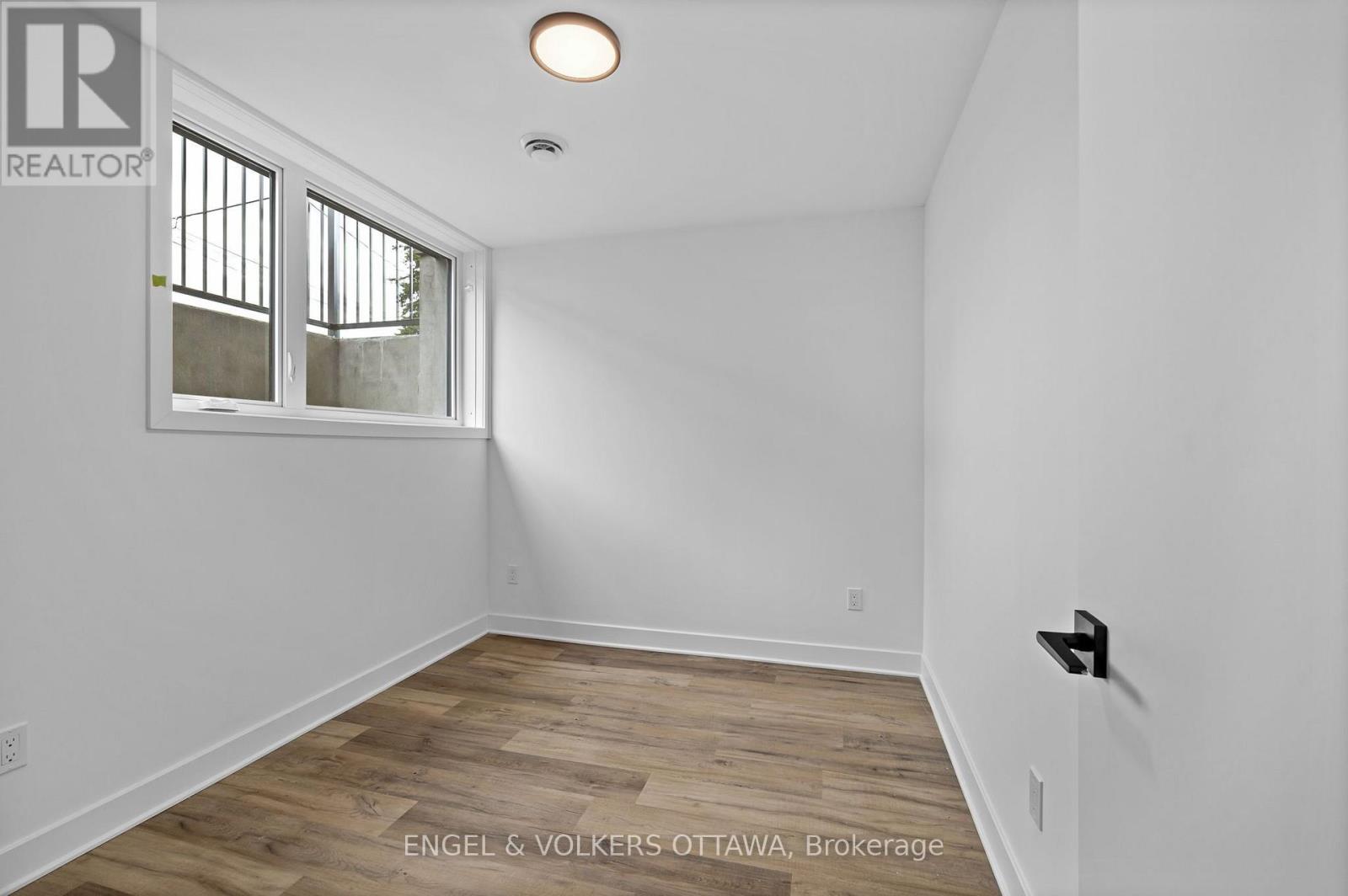 D - 1258 Marenger Street Property Photo 16