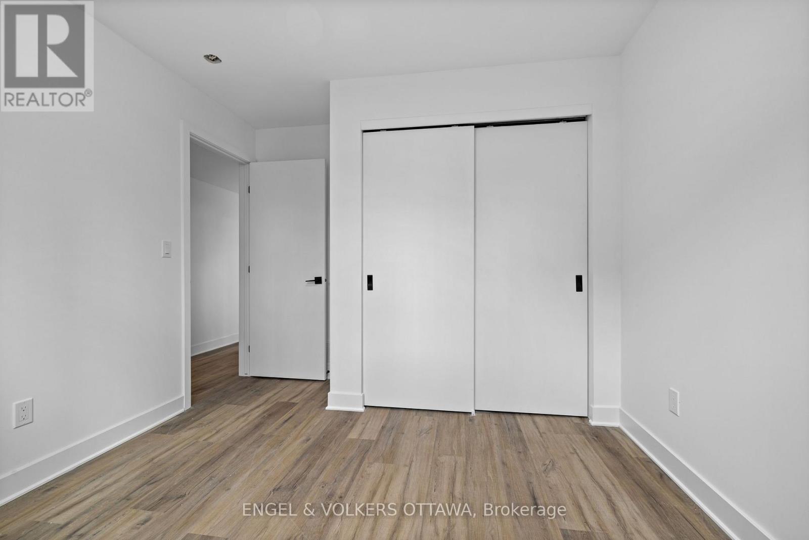 D - 1258 Marenger Street Property Photo 21