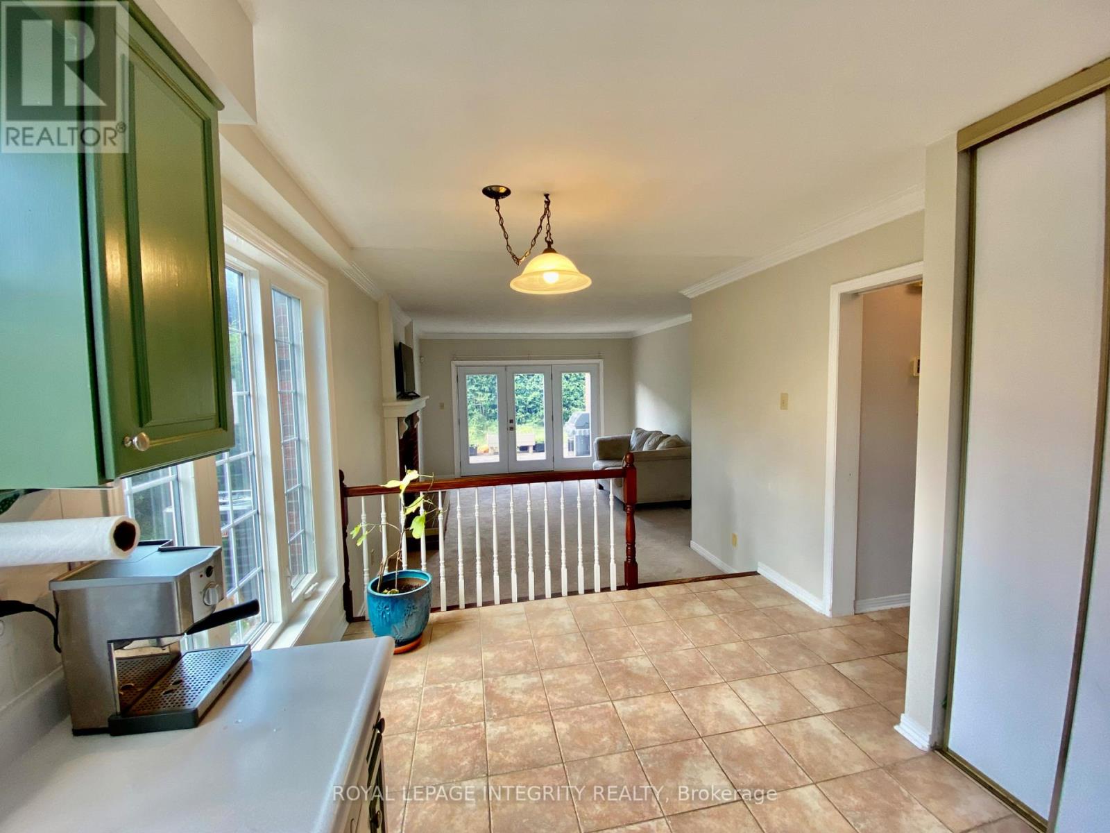2 Tunbridge Court Property Photo 13