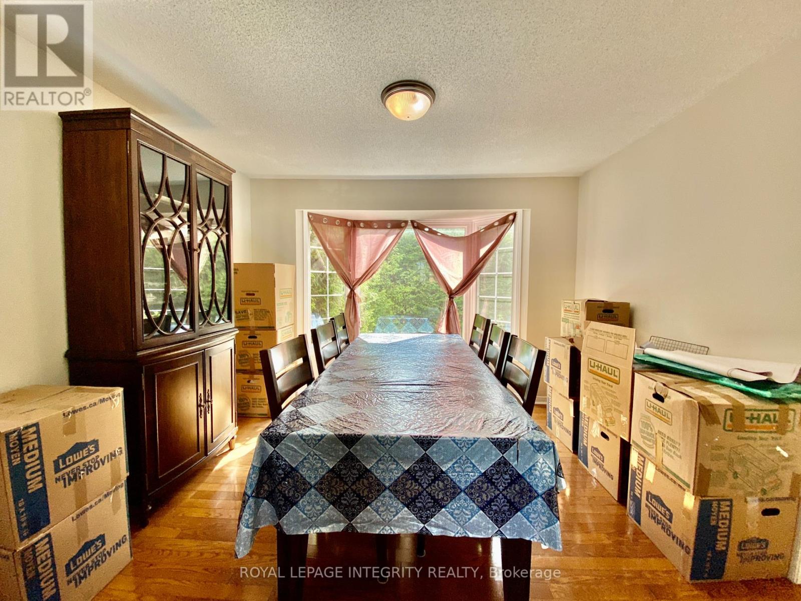 2 Tunbridge Court Property Photo 15