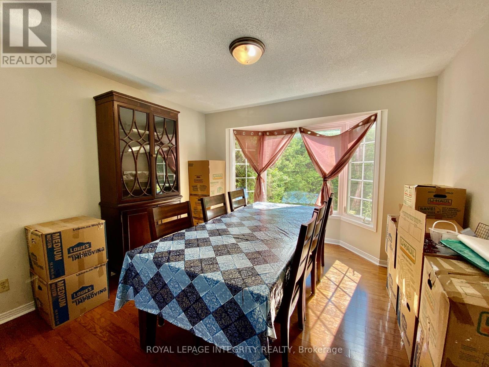 2 Tunbridge Court Property Photo 16