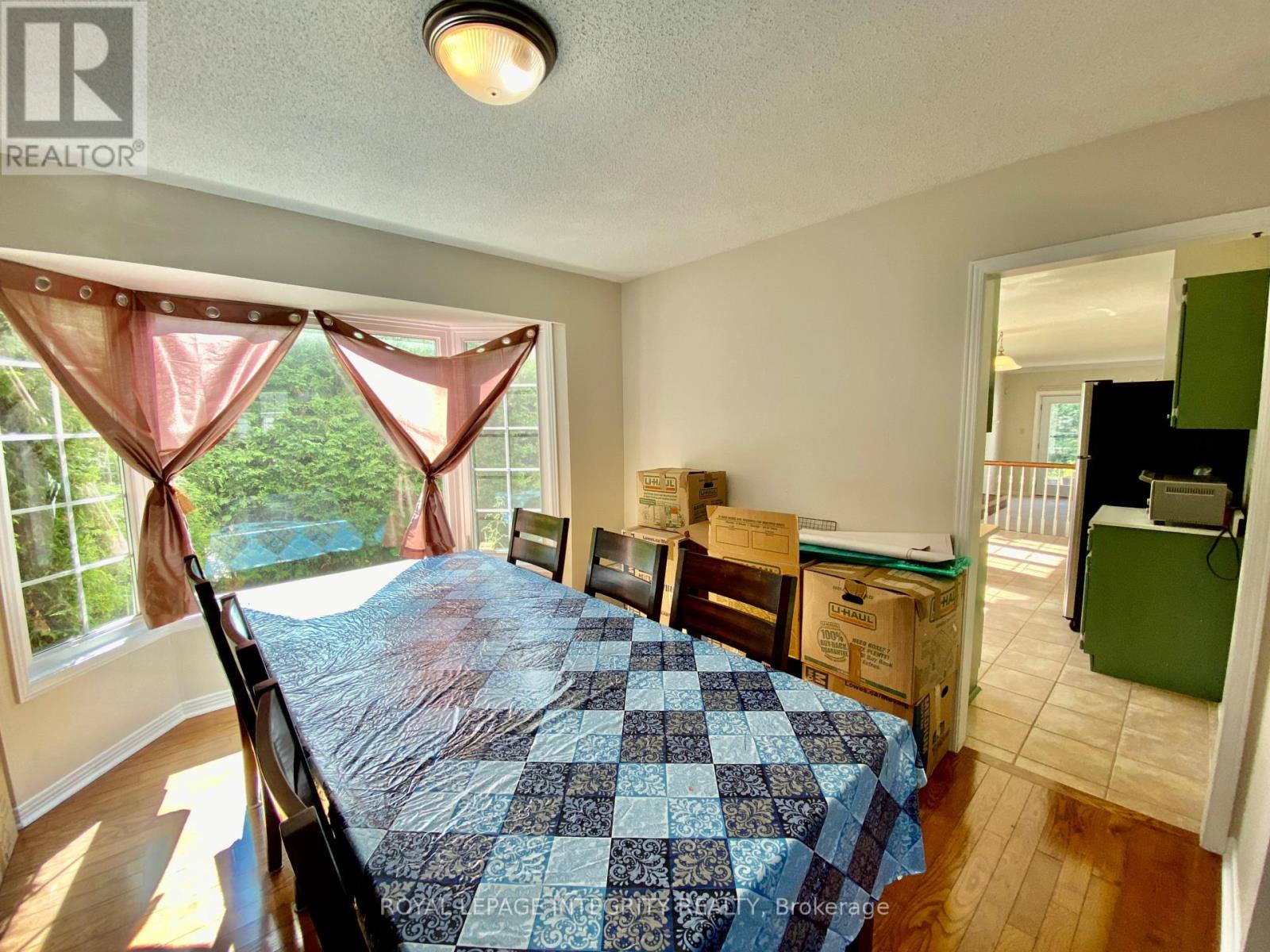2 Tunbridge Court Property Photo 17