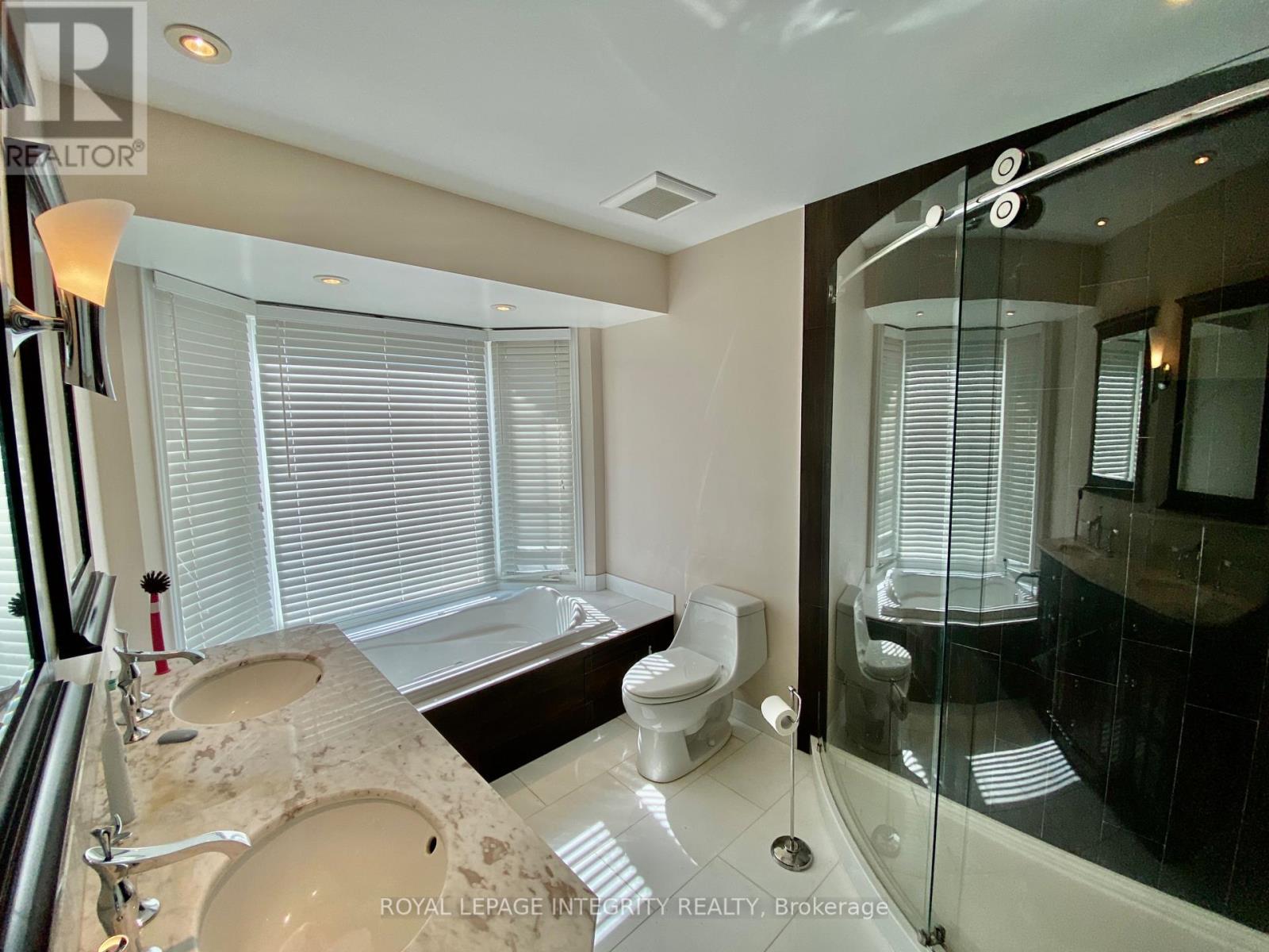2 Tunbridge Court Property Photo 18