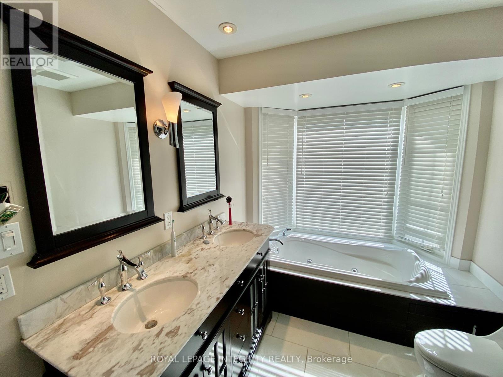 2 Tunbridge Court Property Photo 19