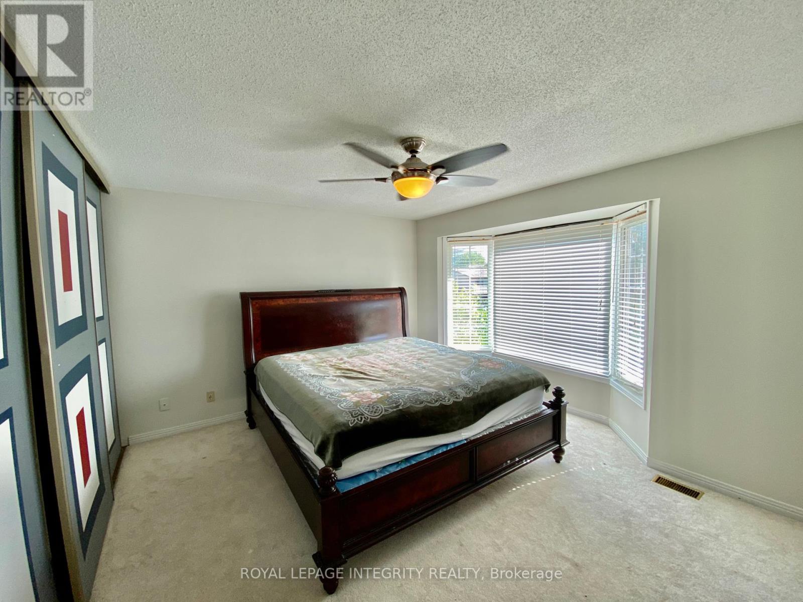 2 Tunbridge Court Property Photo 21