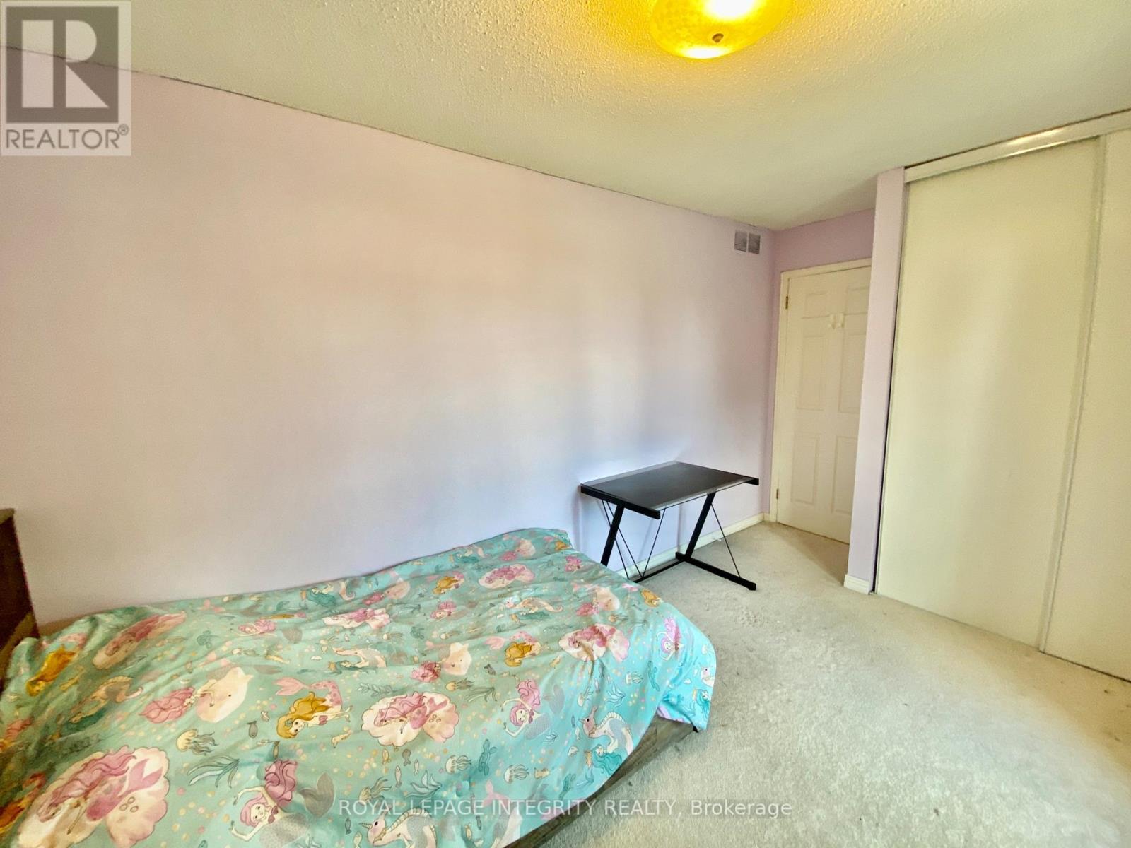 2 Tunbridge Court Property Photo 25