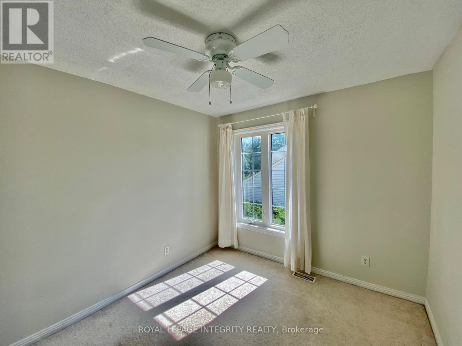 2 Tunbridge Court Property Photo 27