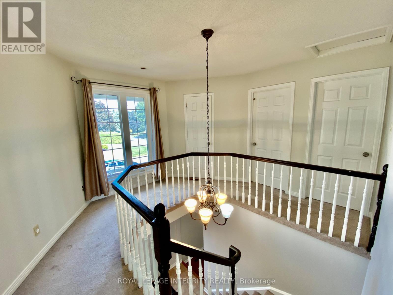 2 Tunbridge Court Property Photo 30