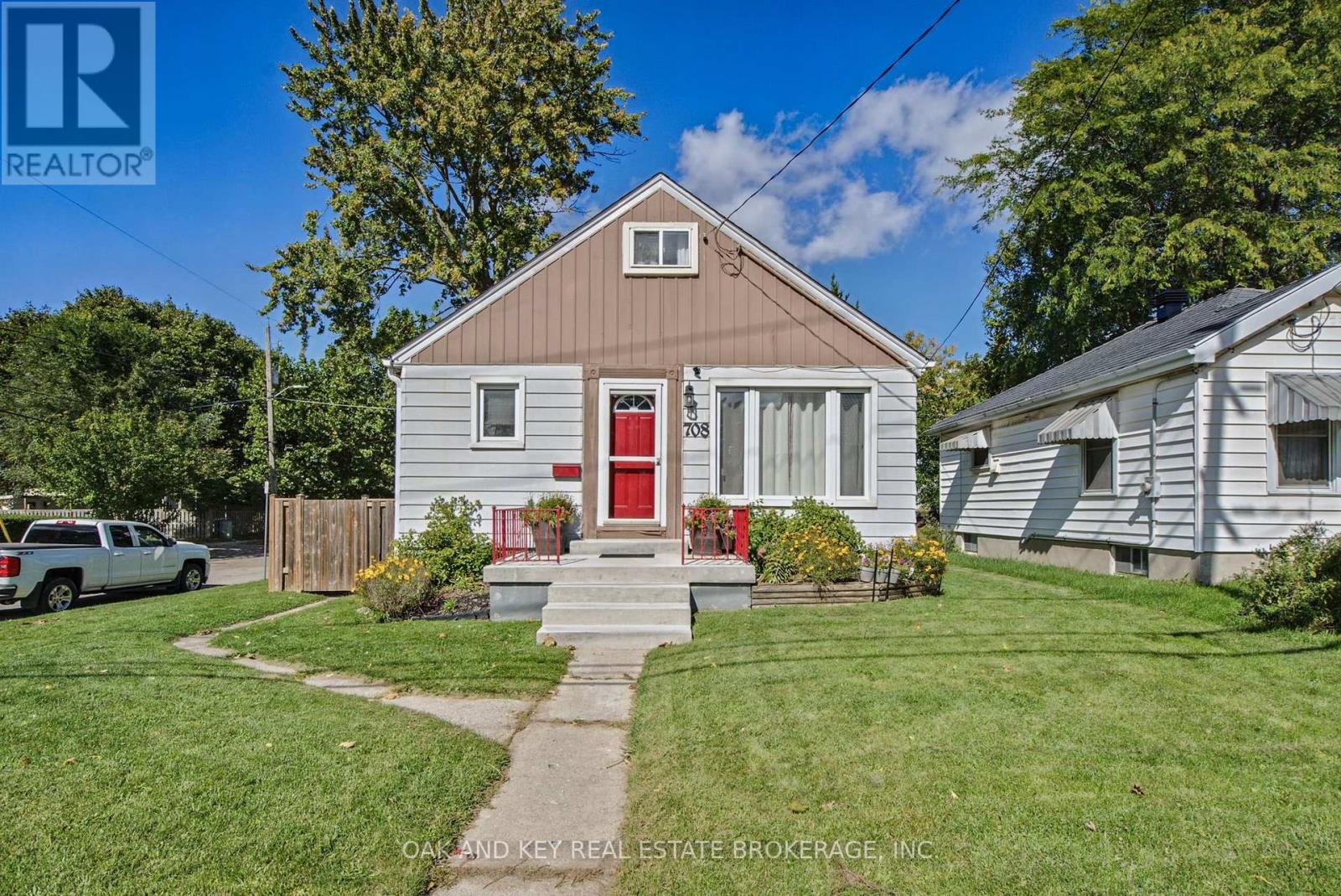 708 Cheapside Street Property Photo 1
