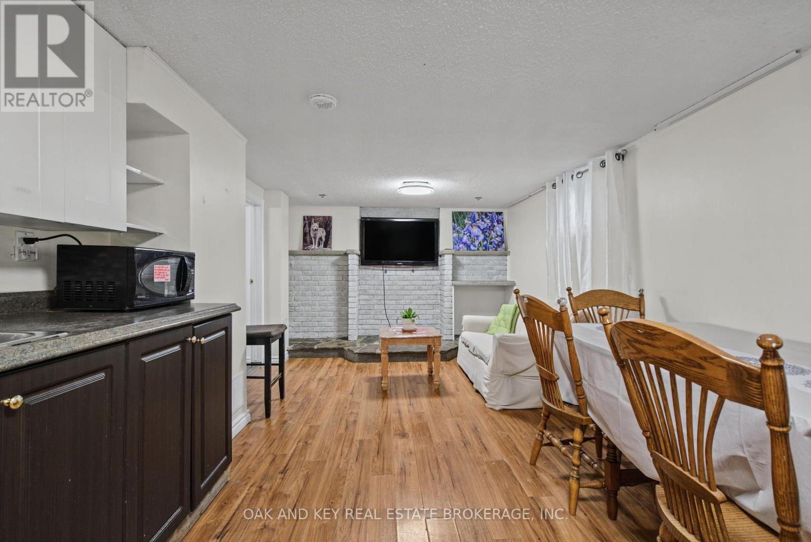 708 Cheapside Street Property Photo 6
