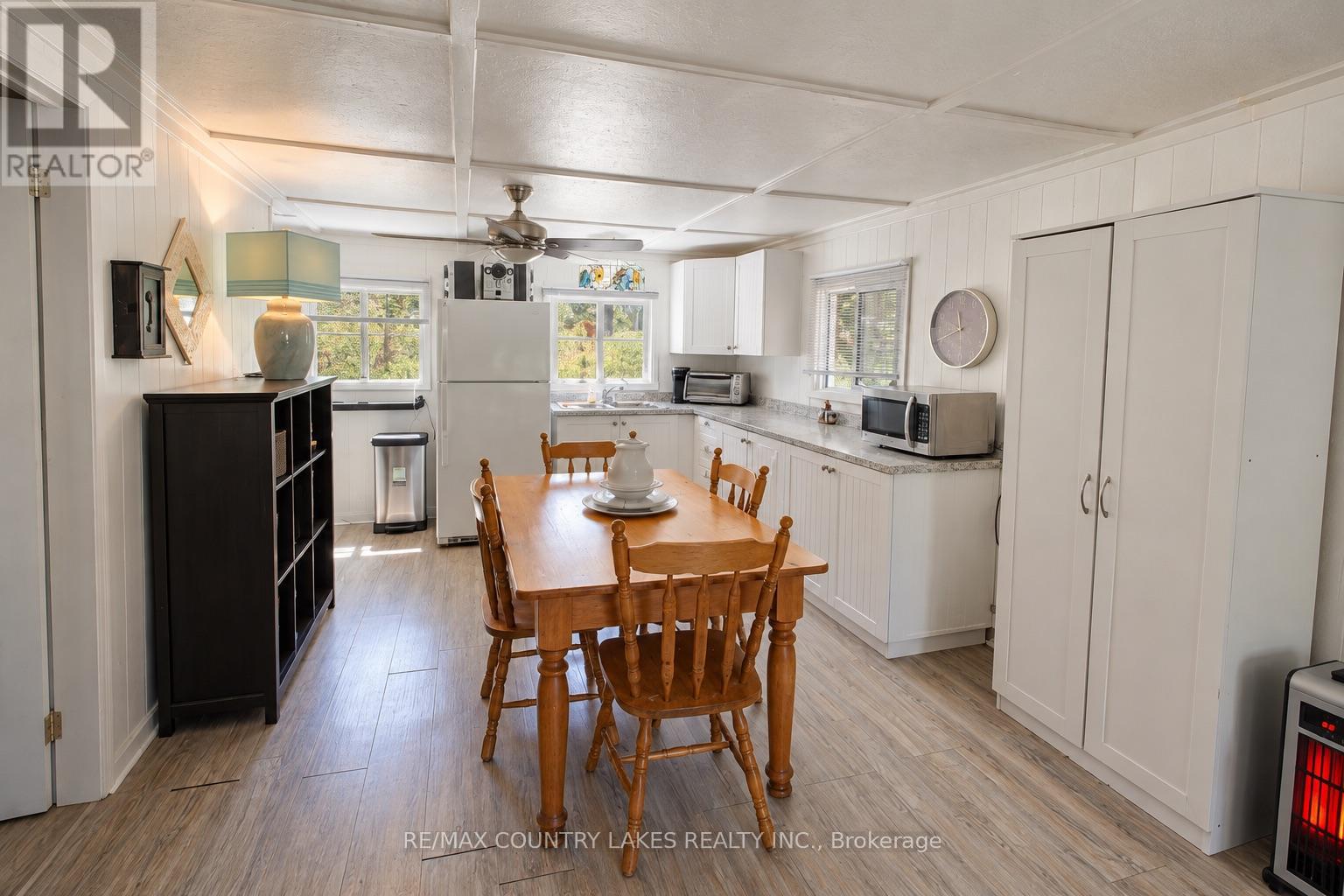 77 Mcguire Beach Road Property Photo 8