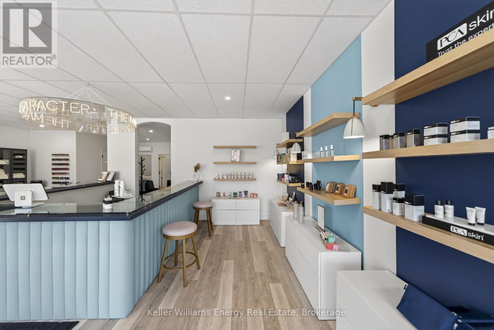 296 Picton Main Street Property Photo 4