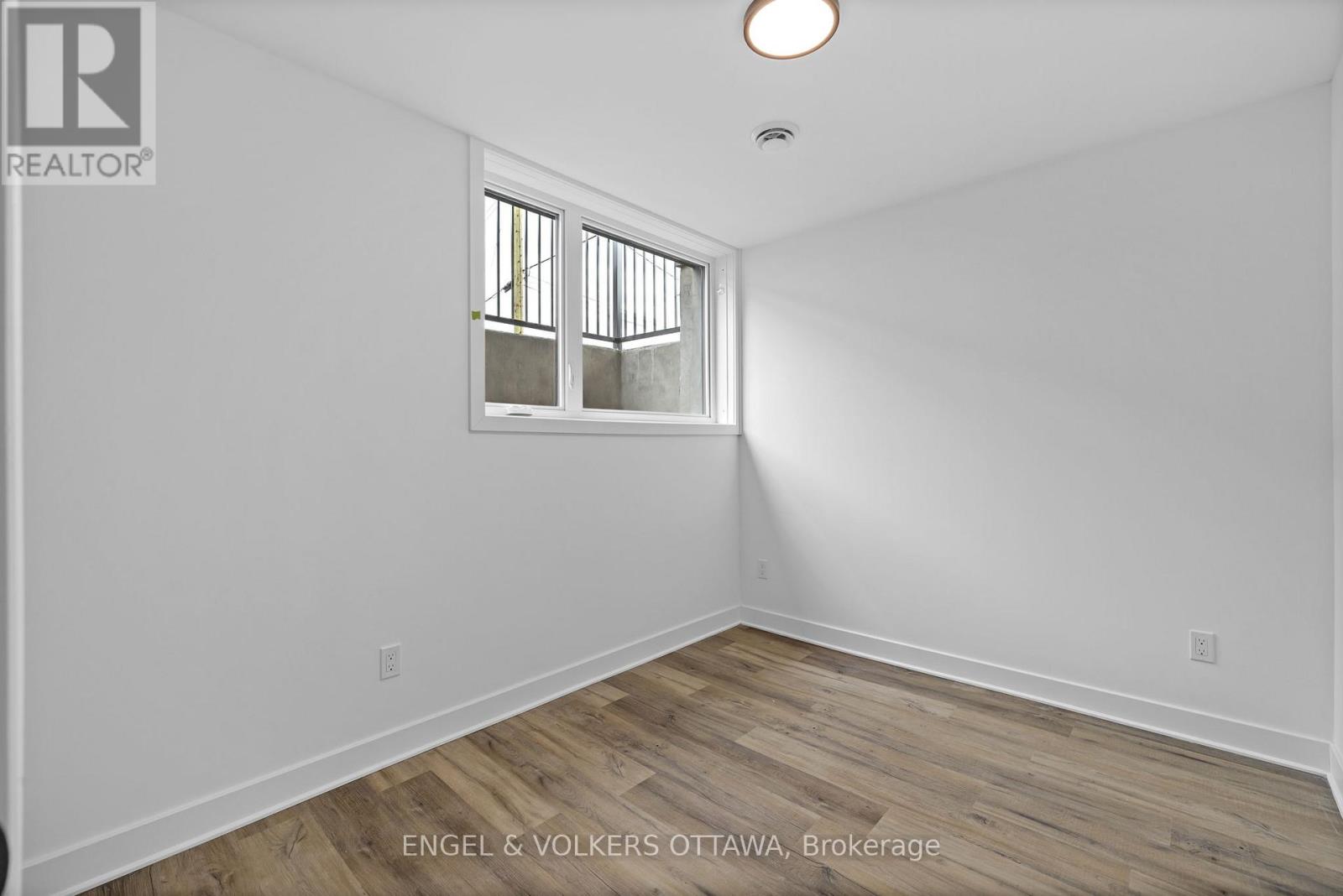 F - 1260 Marenger Street Property Photo 18