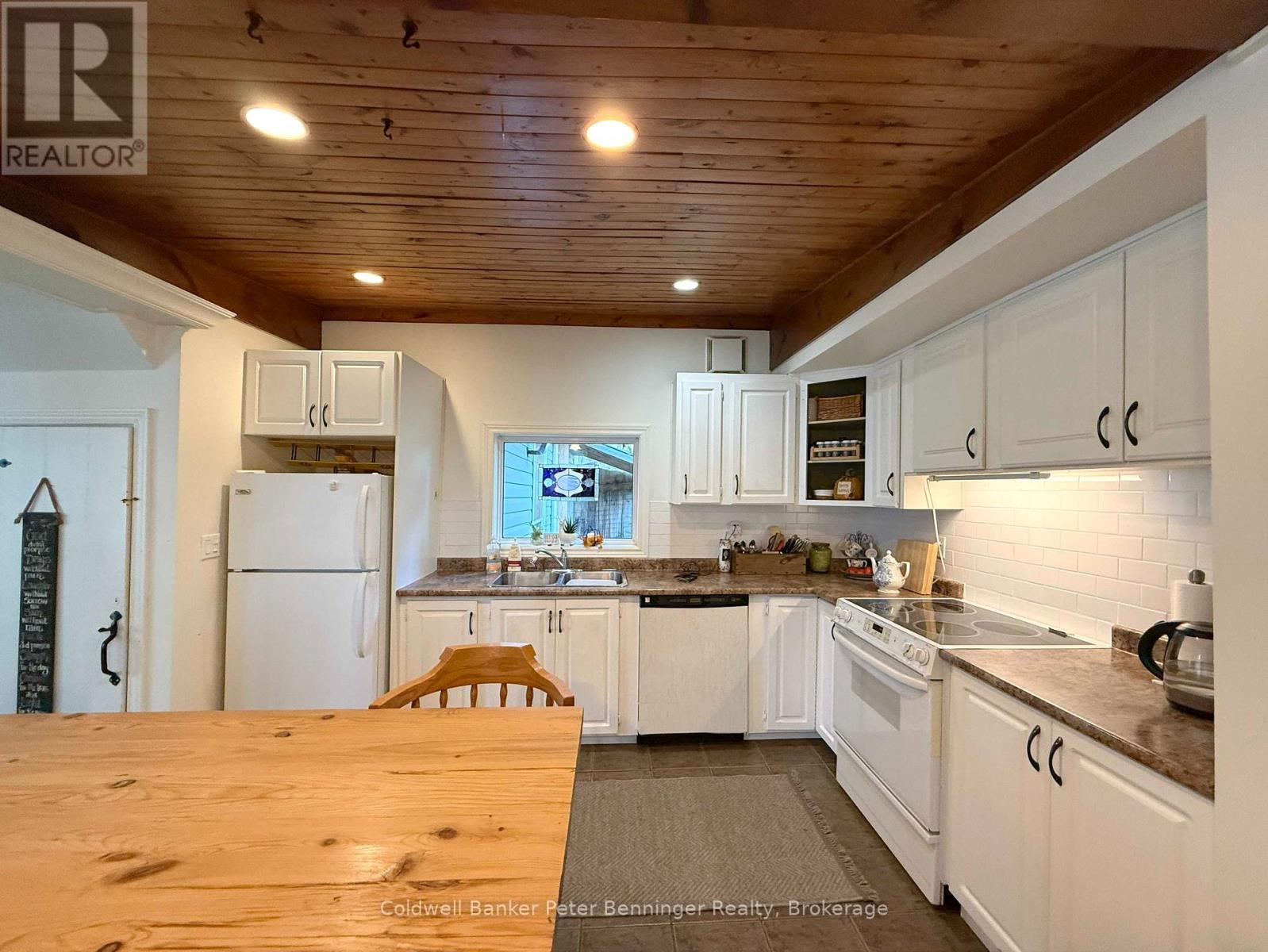 158 Bruce Rd 17 Road Property Photo 5
