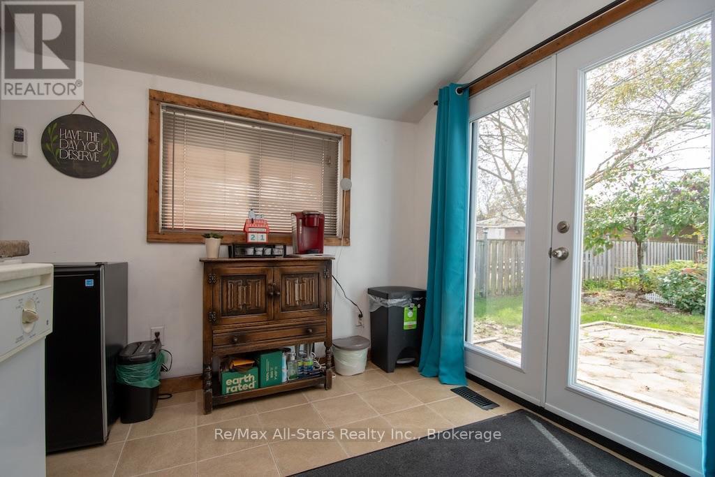 23 Wolfe Street Property Photo 10