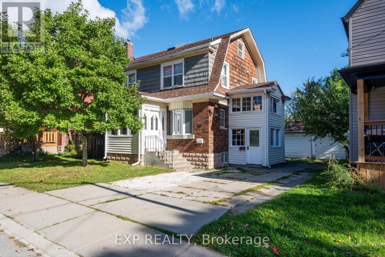 4613 Ryerson Crescent Property Photo 1
